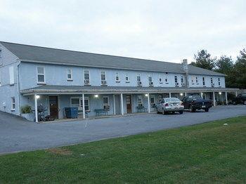 Mt. Vernon Motel Manheim Εξωτερικό φωτογραφία