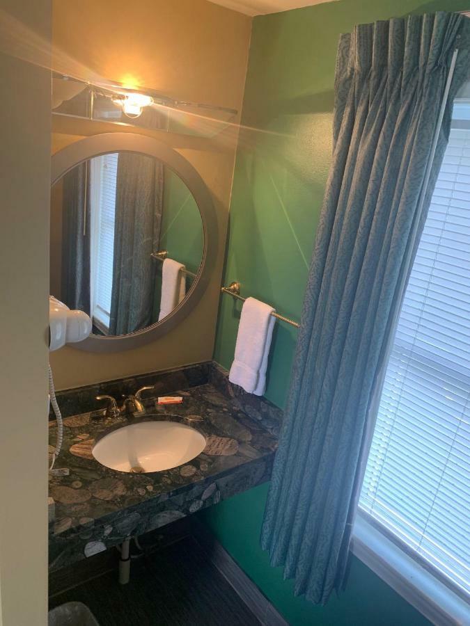 Mt. Vernon Motel Manheim Εξωτερικό φωτογραφία